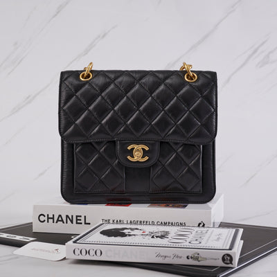 NEW] Chanel Flap Bag With Top Handle (Small Coco Handle)