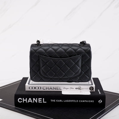 [NEW] Chanel Mini Rectangular Flap Bag | Lambskin So Black & Black Metal