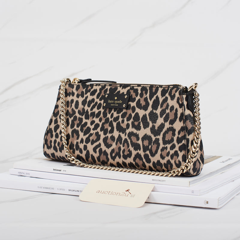 [Pre-owned] Kate Spade Leopard Print Leather Clutch