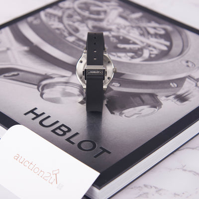 [Pre-owned] Hublot Classic Fusion Titanium Opalin Quartz 581.NX.2611.RX 33mm