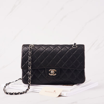 [Pre-owned] Chanel Classic Bag | Calfskin & Silver-Tone Metal