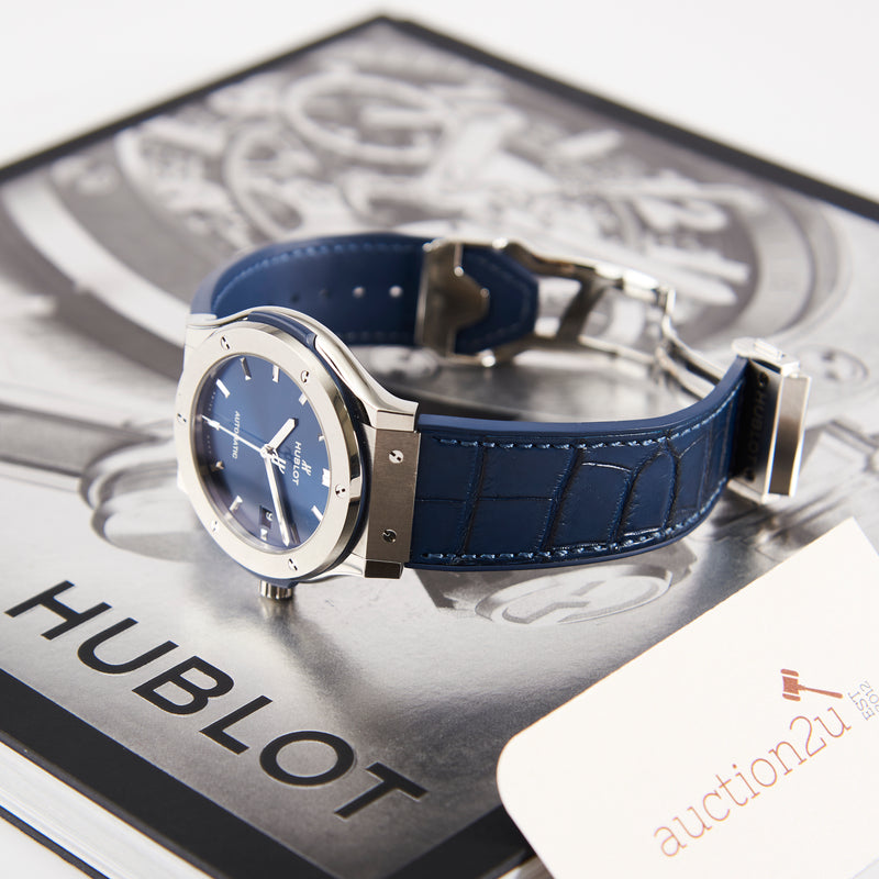 [Pre-owned] Hublot Classic Fusion Titanium Blue 511.NX.7170.LR 45mm