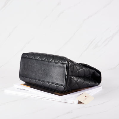 [Pre-owned] Chanel Kelly Handbag | Vintage, Caviar & 24K Gold-Tone Metal