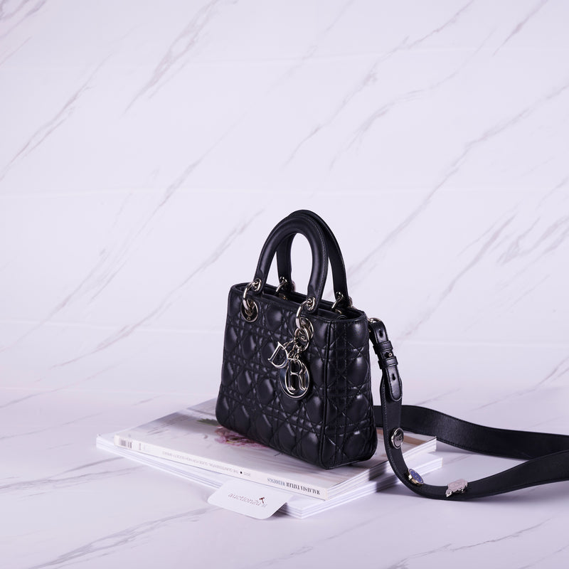 [Pra-milik] Beg Dior Wanita Kecil Christian Dior | Hitam, Perkakasan Perak 