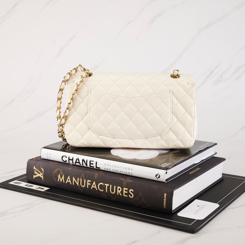 [Pra-milik] Beg Klasik Chanel, Putih | Vintaj, Kaviar &amp; Logam Nada Emas 24K 