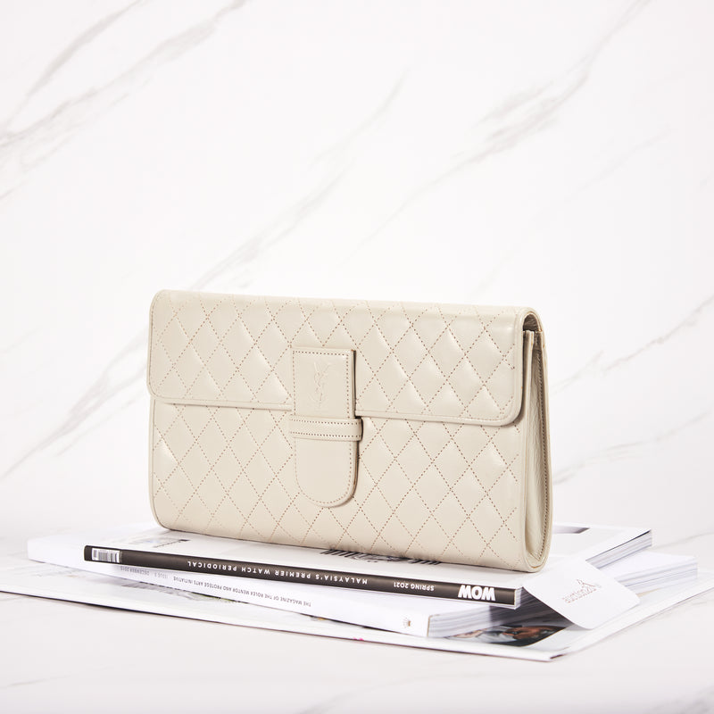 [Pre-owned] Yves Saint Laurent White Leather Clutch