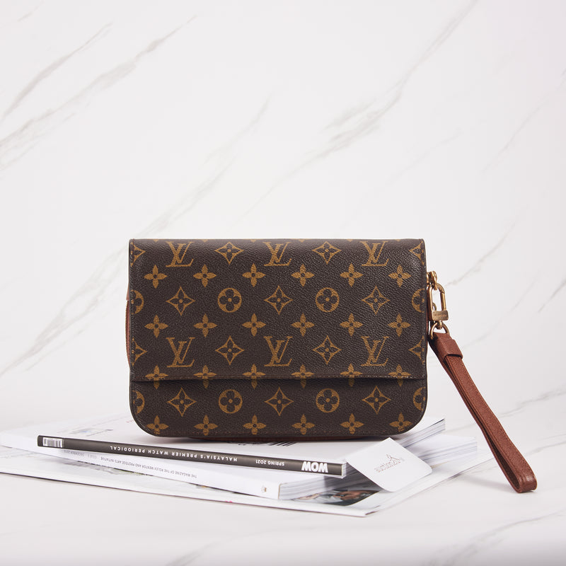 [Pre-owned] Louis Vuitton Orsay Clutch