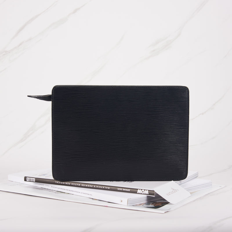 [Pra-milik] Louis Vuitton Black Epi Pochette Homme Clutch 
