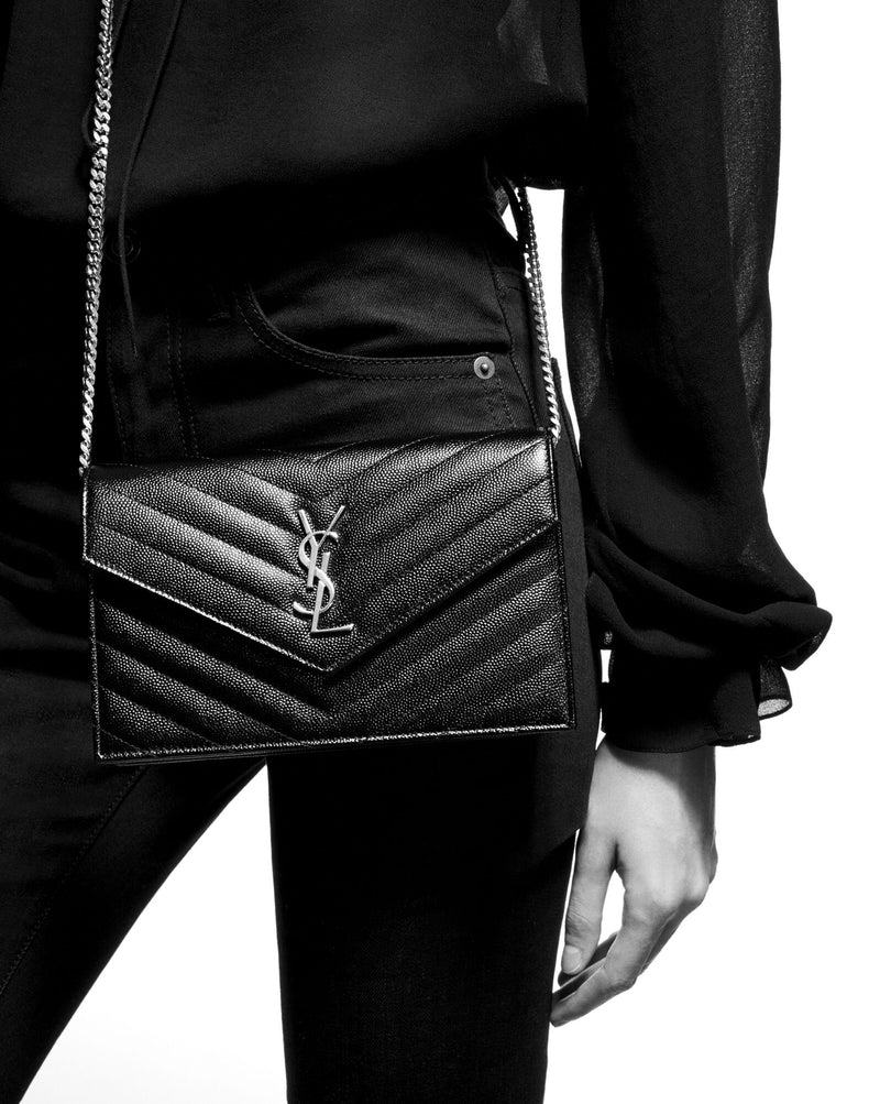 [NEW] Yves Saint Laurent Envelope Chain Wallet | Noir, Grain De Poudre Embosses Leather